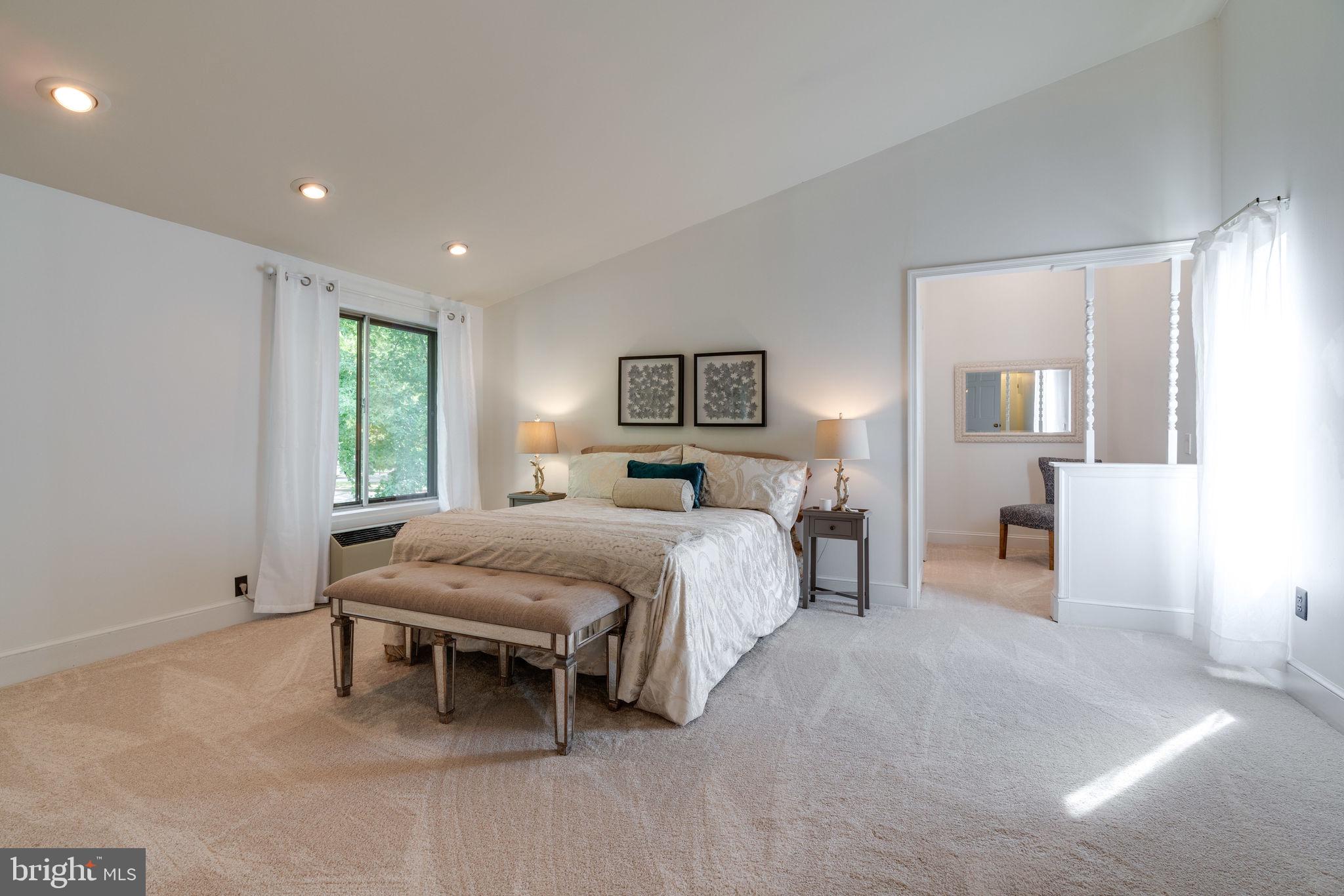 5933 Veranda Drive Springfield, VA 22152 - Photo 27 of 41 ONE OF TWO MASTER BEDROOMS