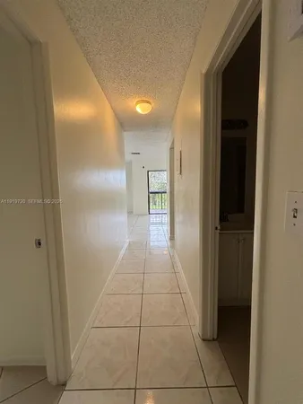 $1,850 | 6031 10th Avenue North, Unit 218, Greenacres, FL 33463