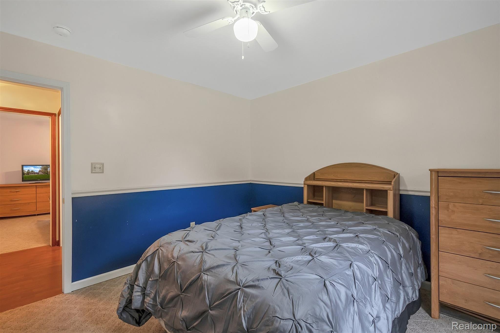 23400 Bohn Road Belleville, MI 48111 - Photo 11 of 43 3rd Blue Bedroom 3.jpg