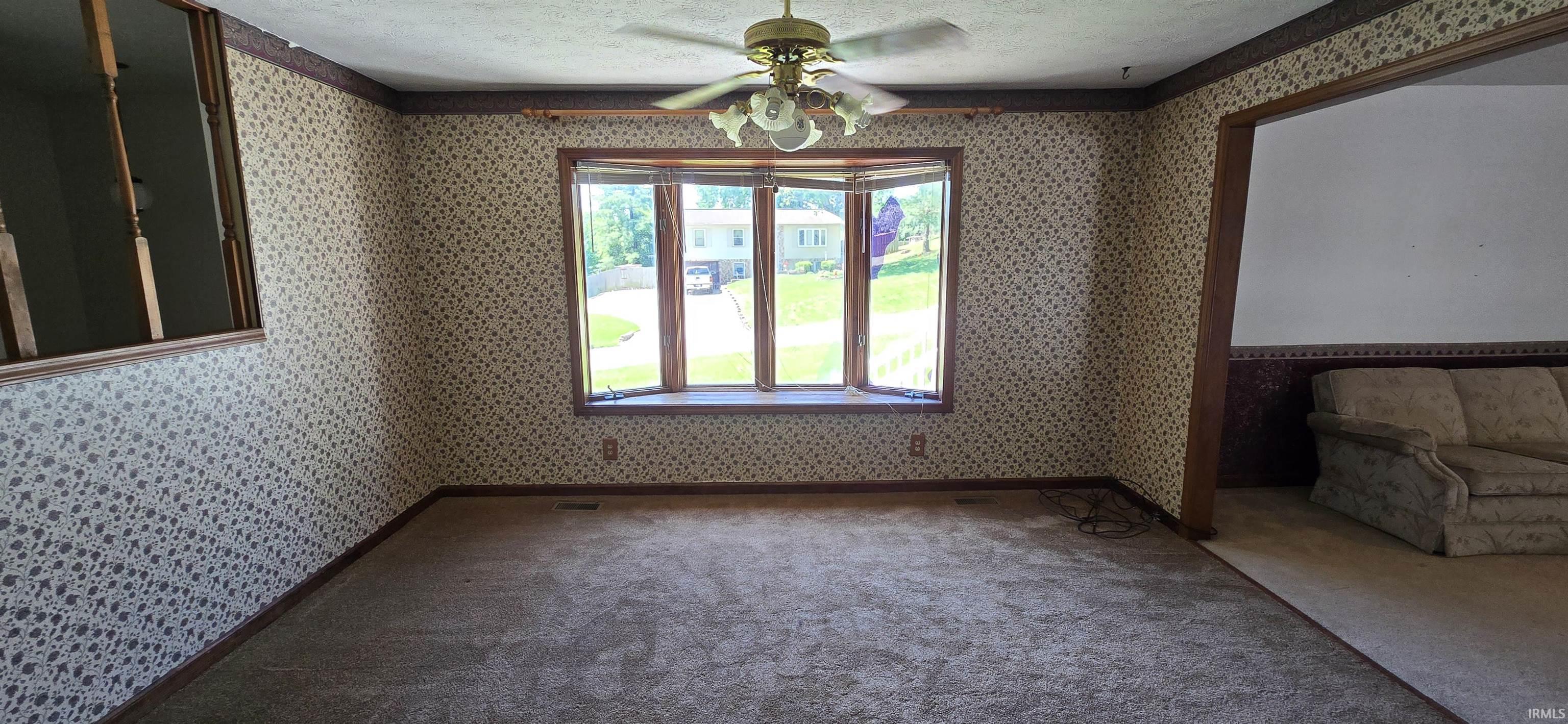340 East Spring Street Bloomfield, IN 47424 - Photo 11 of 34 Gallery Image 11