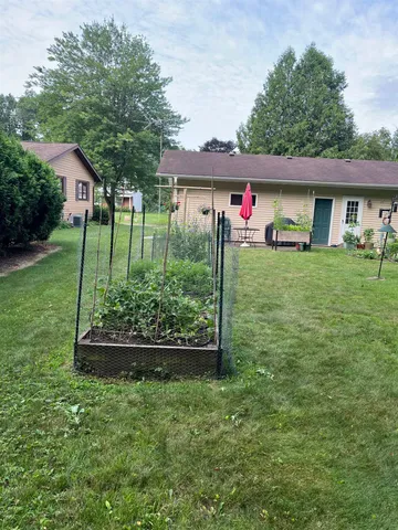 $224,900 | 205 Alpine Drive, Shawano, WI 54166