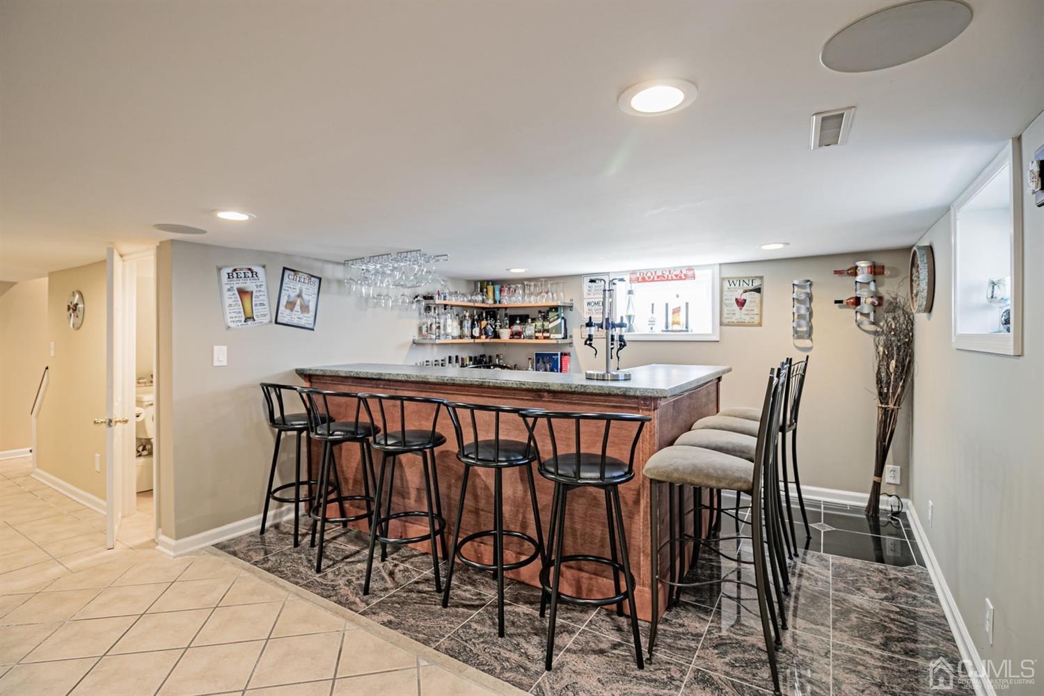24 Kimberly Road Colonia, NJ 07067 - Photo 28 of 50 a dining room with furniture and window