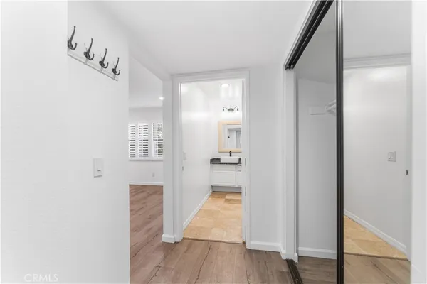 $590,000 | 631 South Kenmore Avenue, Unit 406, Los Angeles, CA 90005