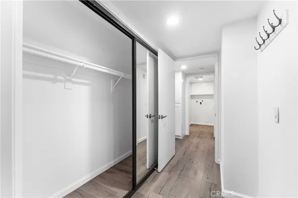 $590,000 | 631 South Kenmore Avenue, Unit 406, Los Angeles, CA 90005