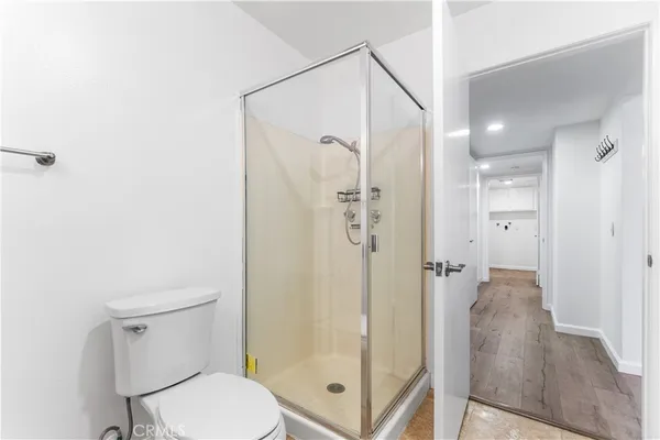 $590,000 | 631 South Kenmore Avenue, Unit 406, Los Angeles, CA 90005