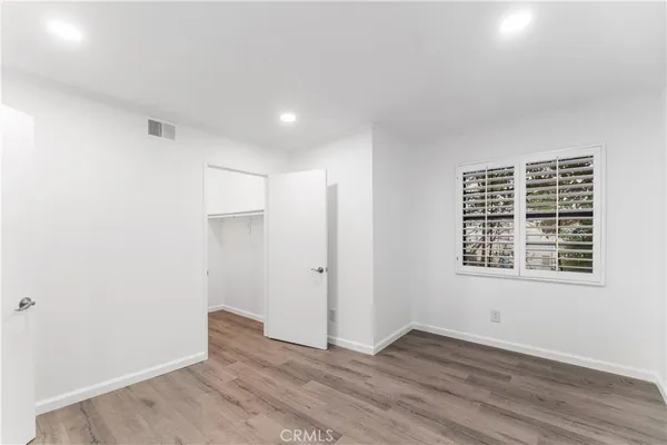 $590,000 | 631 South Kenmore Avenue, Unit 406, Los Angeles, CA 90005