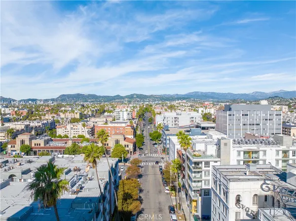 $590,000 | 631 South Kenmore Avenue, Unit 406, Los Angeles, CA 90005
