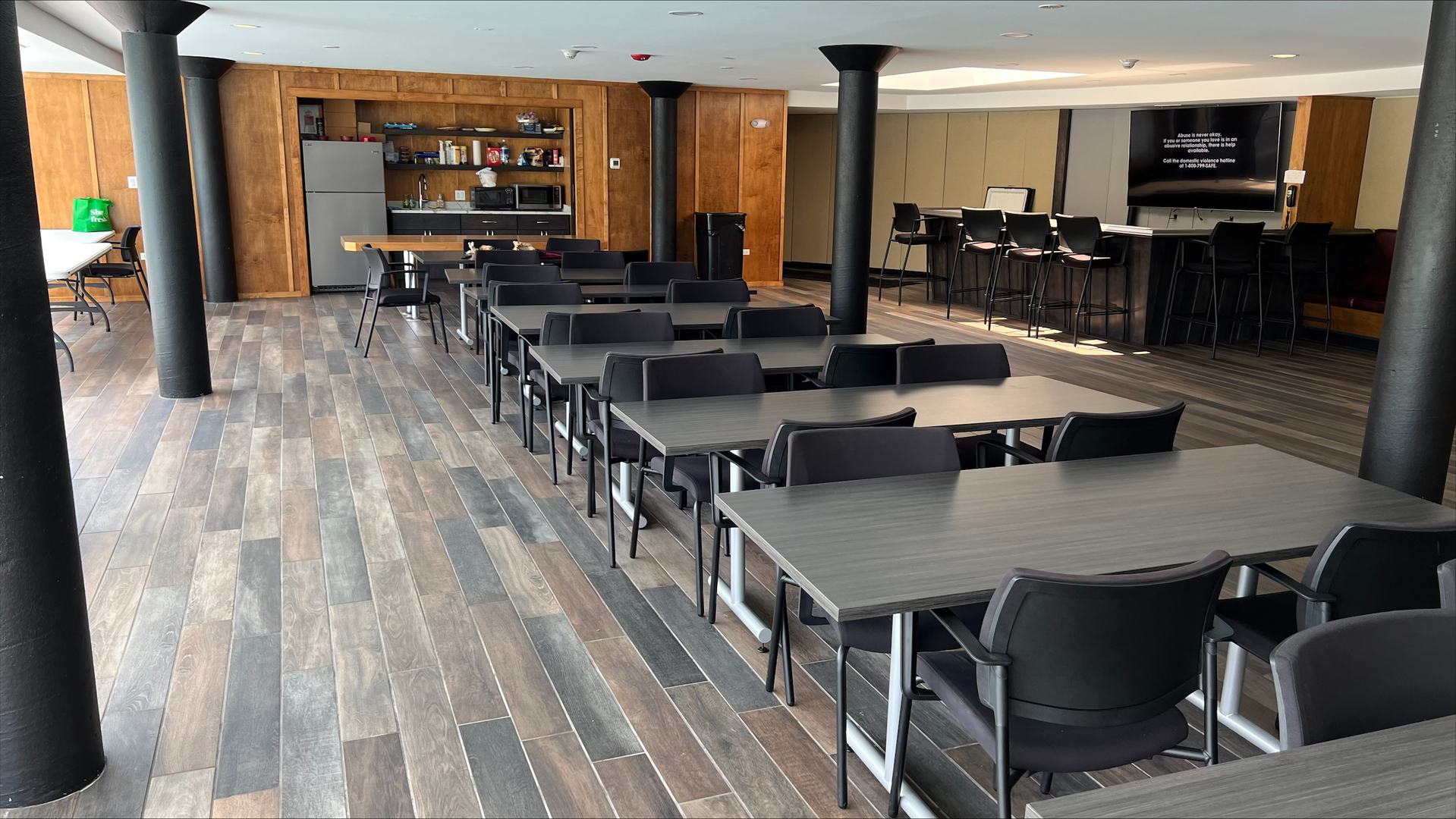 1009 Spring Mill Drive Hoffman Estates, IL 60169 - Photo 27 of 35 a view of a dining room with furniture