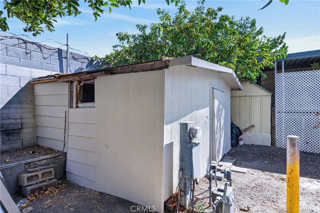 1025 South Riverside Avenue, Unit 38 Rialto, CA 92376 - Photo 15 of 41 Gallery Image 15