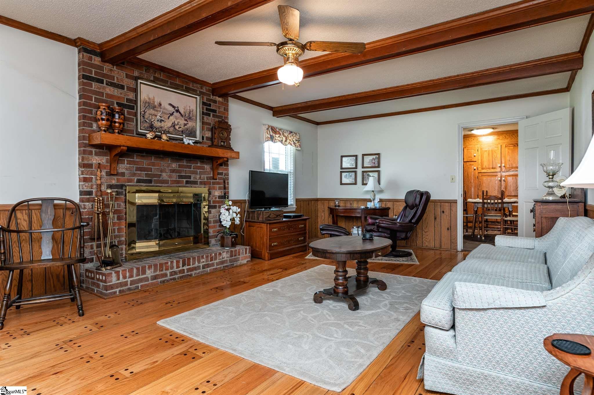 1406 Howell Road Duncan, SC 29334 - Photo 11 of 27 Gallery Image 11