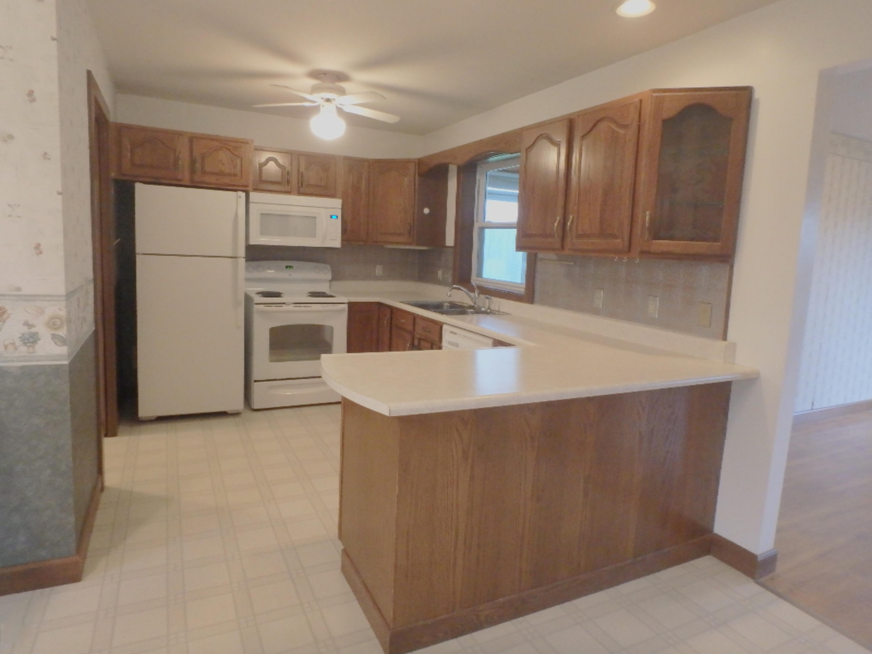 2130 Weaver Road Niles, MI 49120 - Photo 11 of 36 P3301933