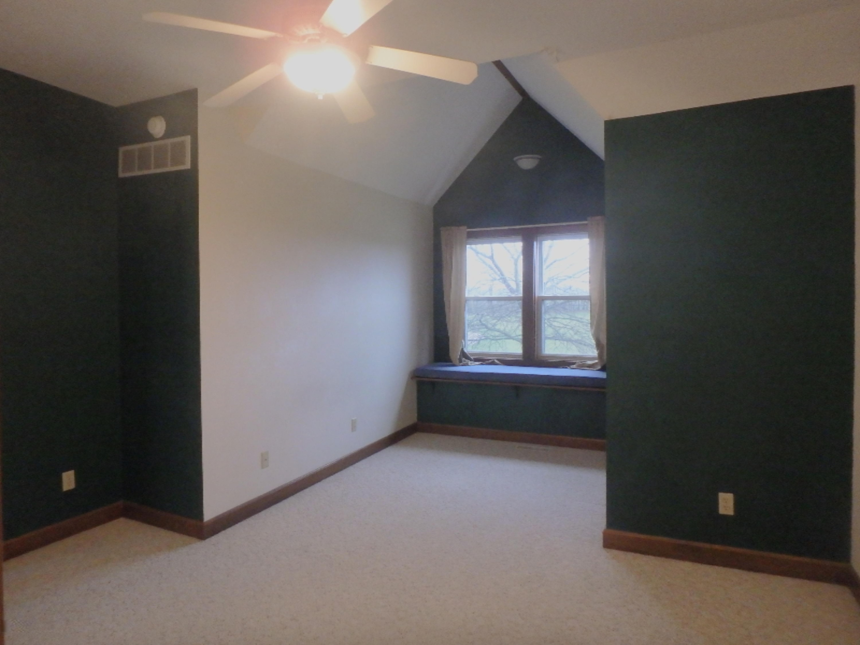 2130 Weaver Road Niles, MI 49120 - Photo 27 of 36 P3301945