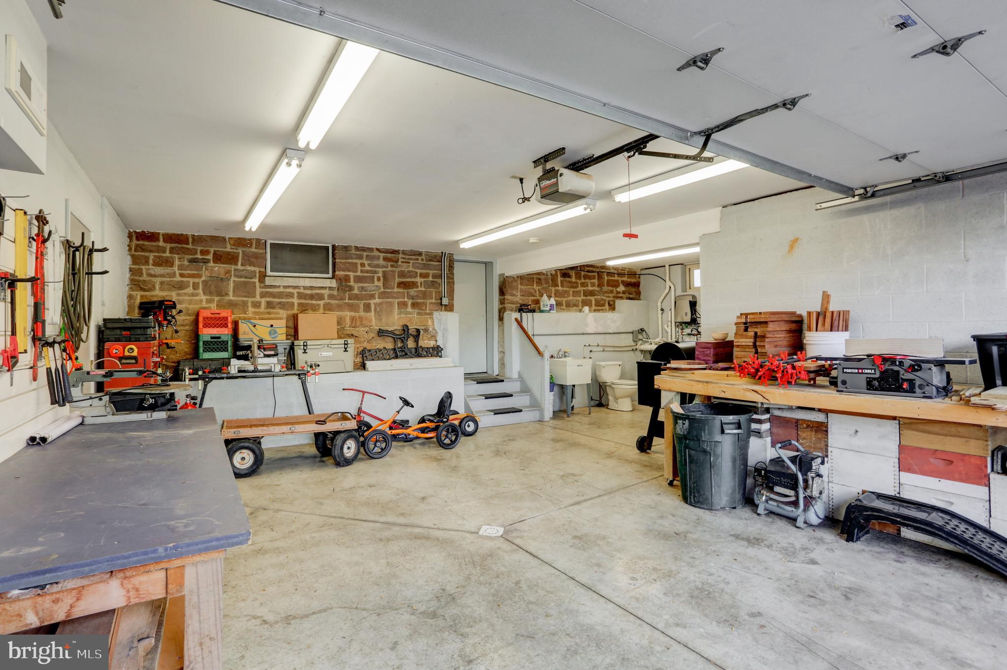 119 Valley Road Lancaster, PA 17601 - Photo 47 of 57 Gallery Image 47