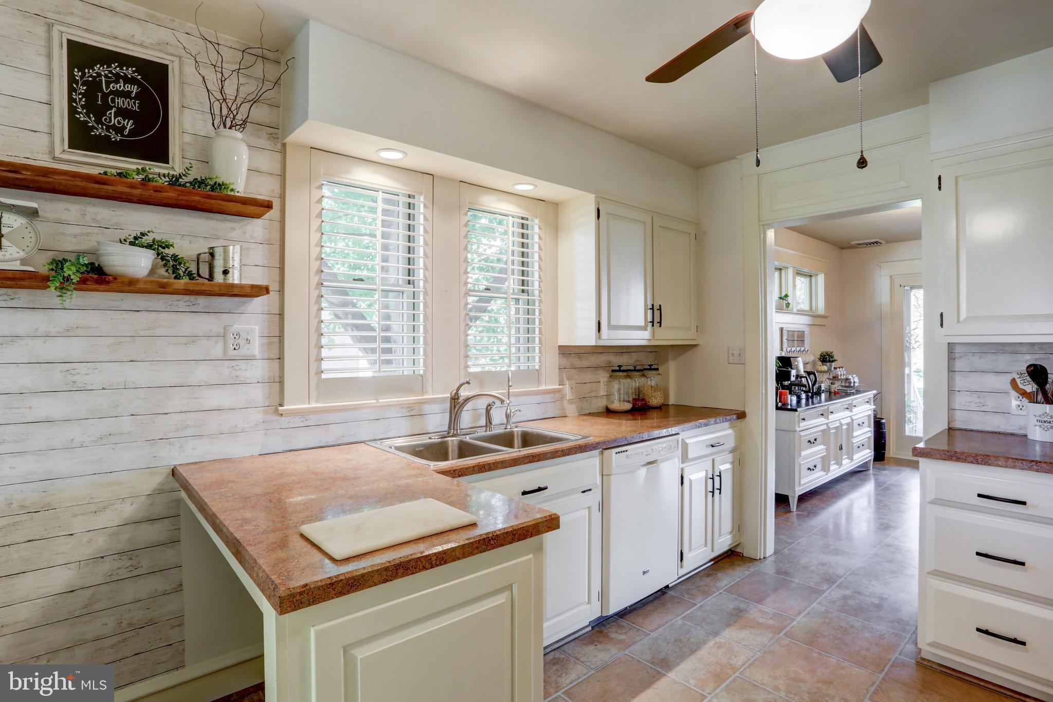 119 Valley Road Lancaster, PA 17601 - Photo 7 of 57 Gallery Image 7