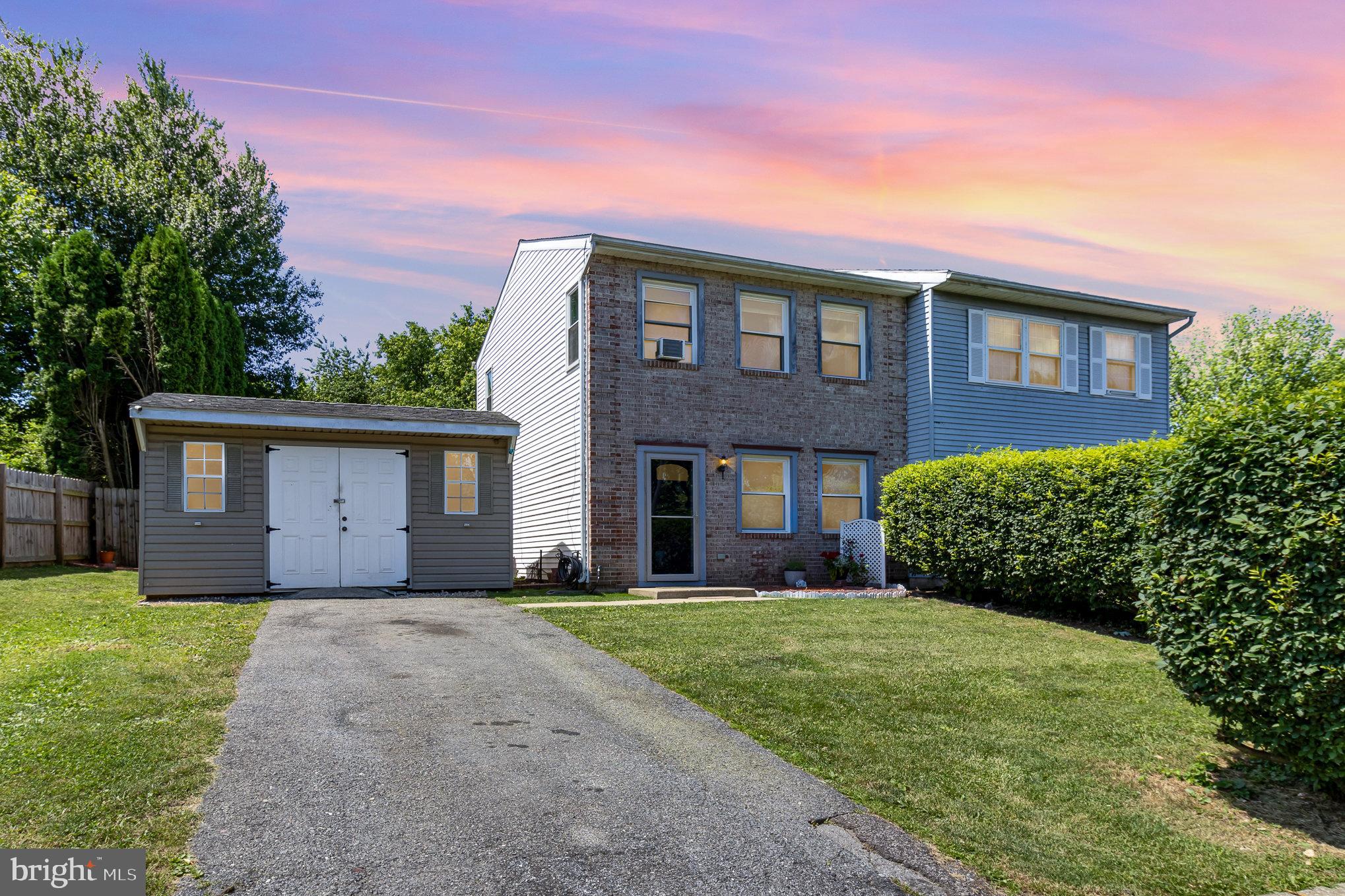 1029 Williamsburg Road Lancaster, PA 17603 - Photo 2 of 27