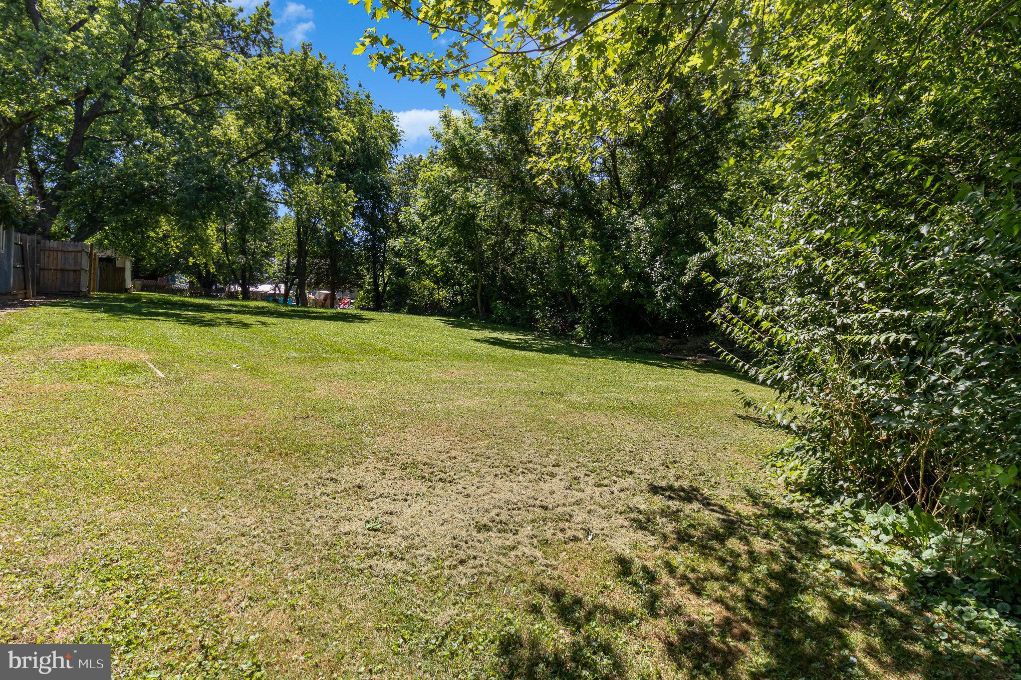 1029 Williamsburg Road Lancaster, PA 17603 - Photo 25 of 27