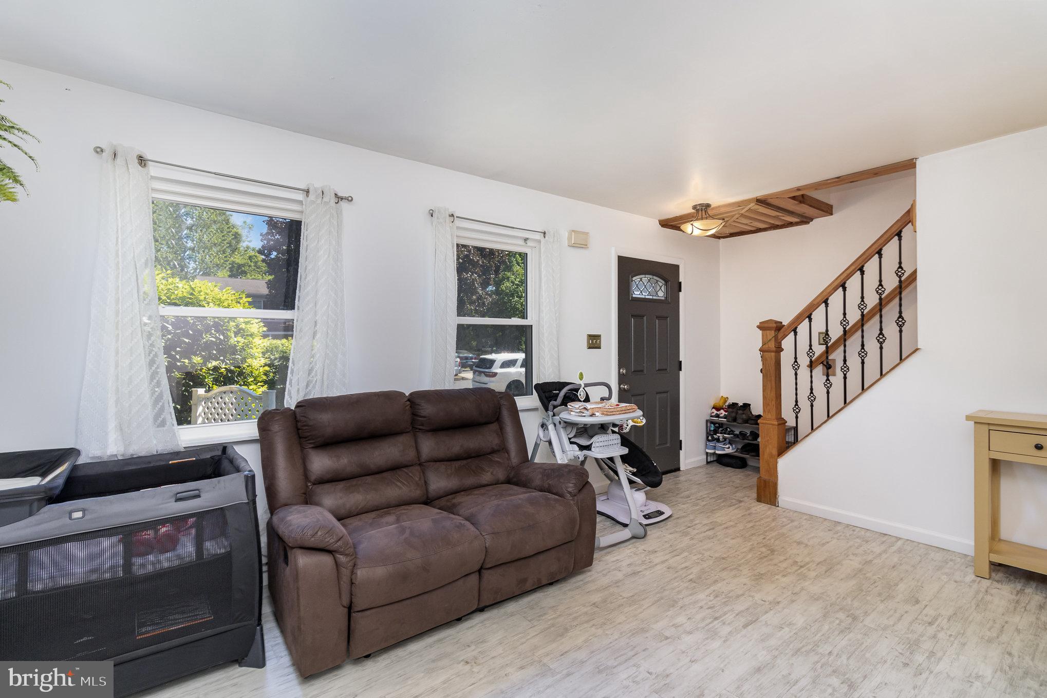 1029 Williamsburg Road Lancaster, PA 17603 - Photo 4 of 27