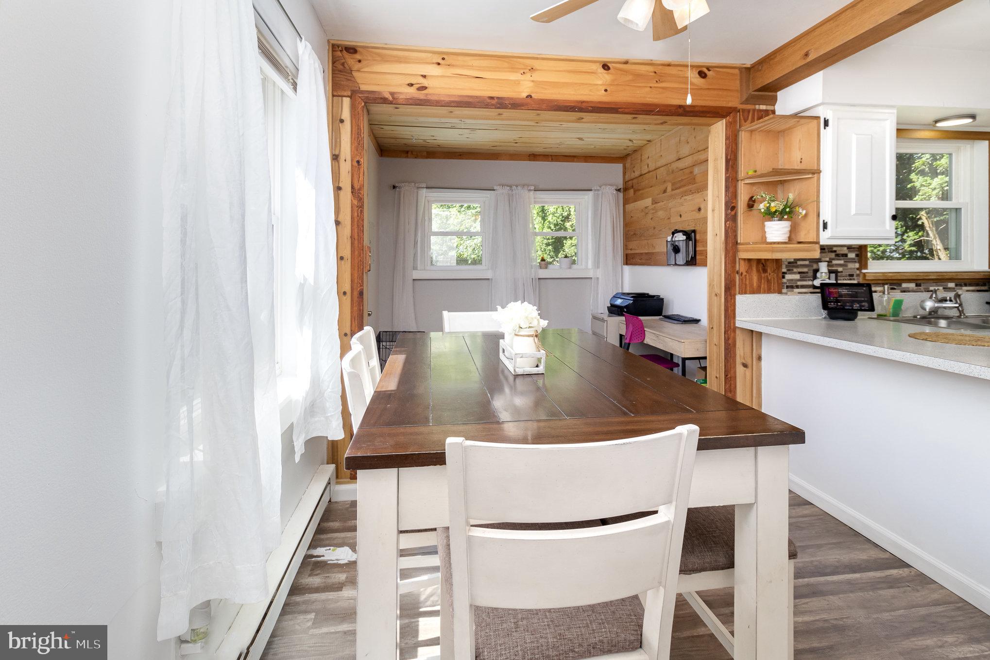 1029 Williamsburg Road Lancaster, PA 17603 - Photo 8 of 27