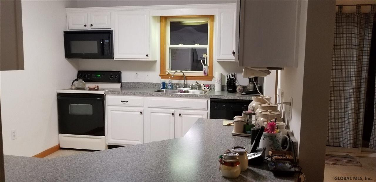 615 Plummer Road Milton, NY 12020 - Photo 4 of 17 Photo 4
