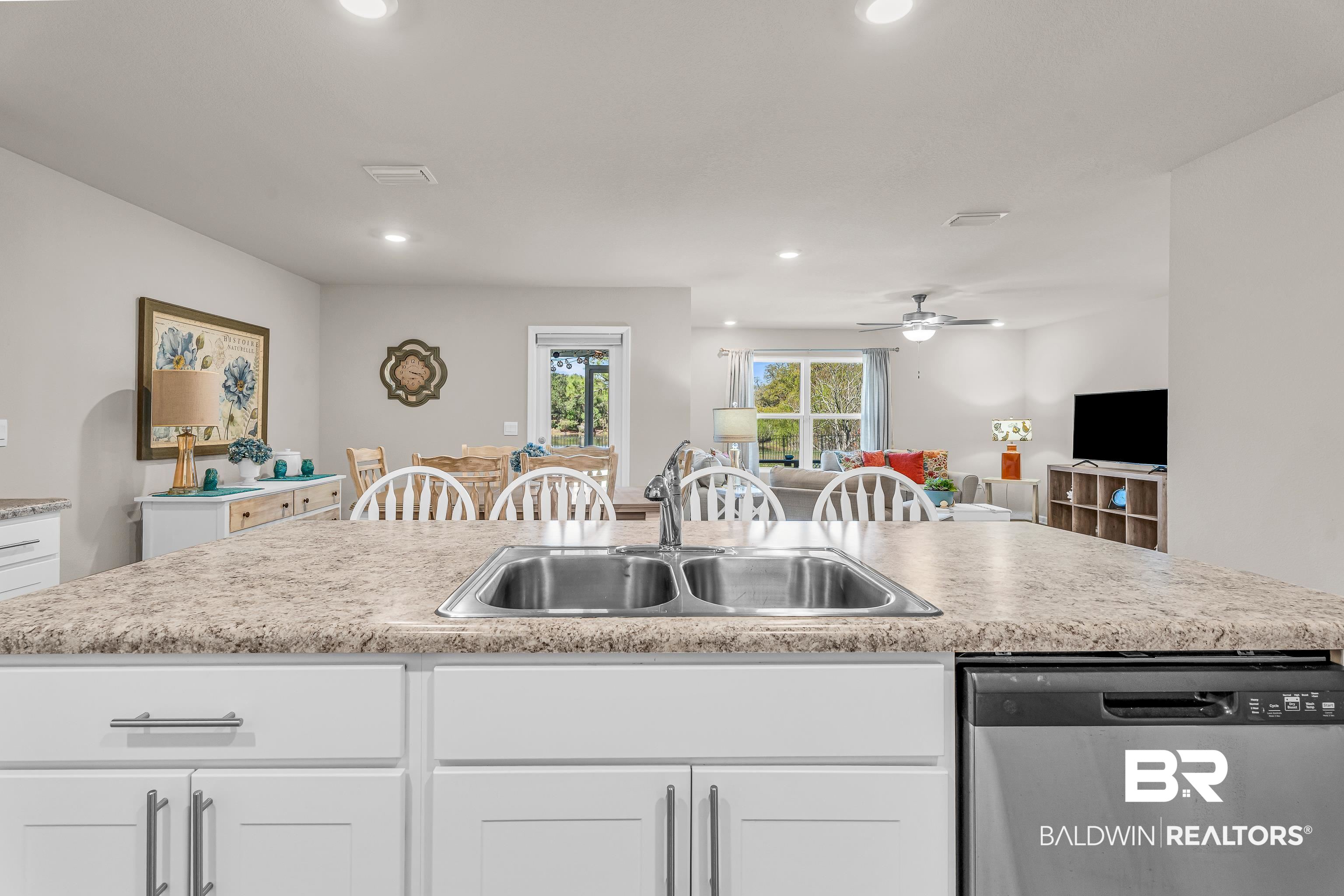 13927 Shea Circle Foley, AL 36535 - Photo 10 of 49