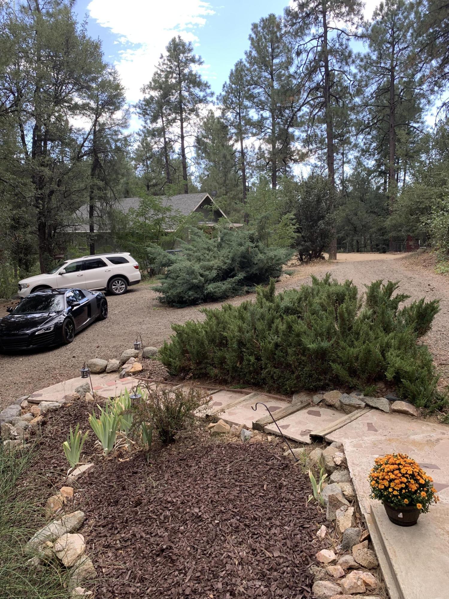 1310 West Mica Road Prescott, AZ 86303 - Photo 27 of 28 Circular driveway Mica
