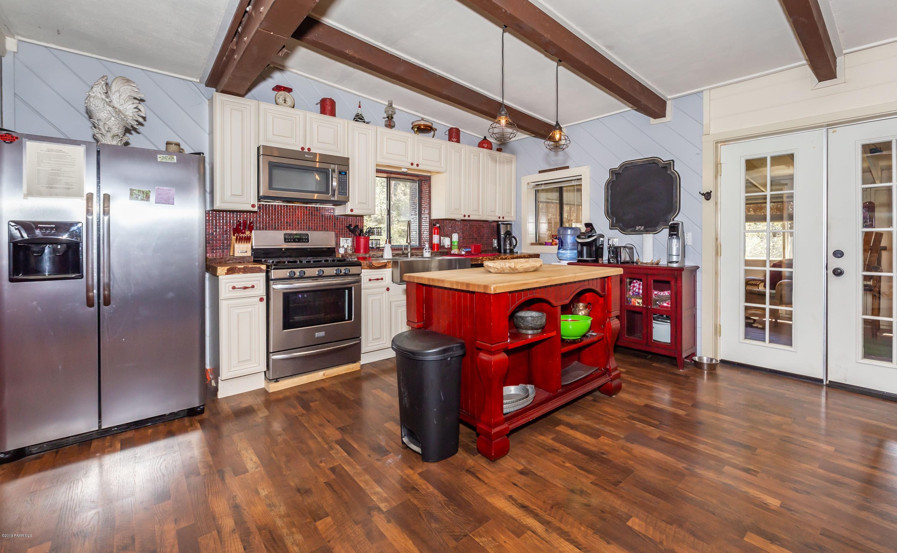 1310 West Mica Road Prescott, AZ 86303 - Photo 8 of 28 007_Kitchen (1)