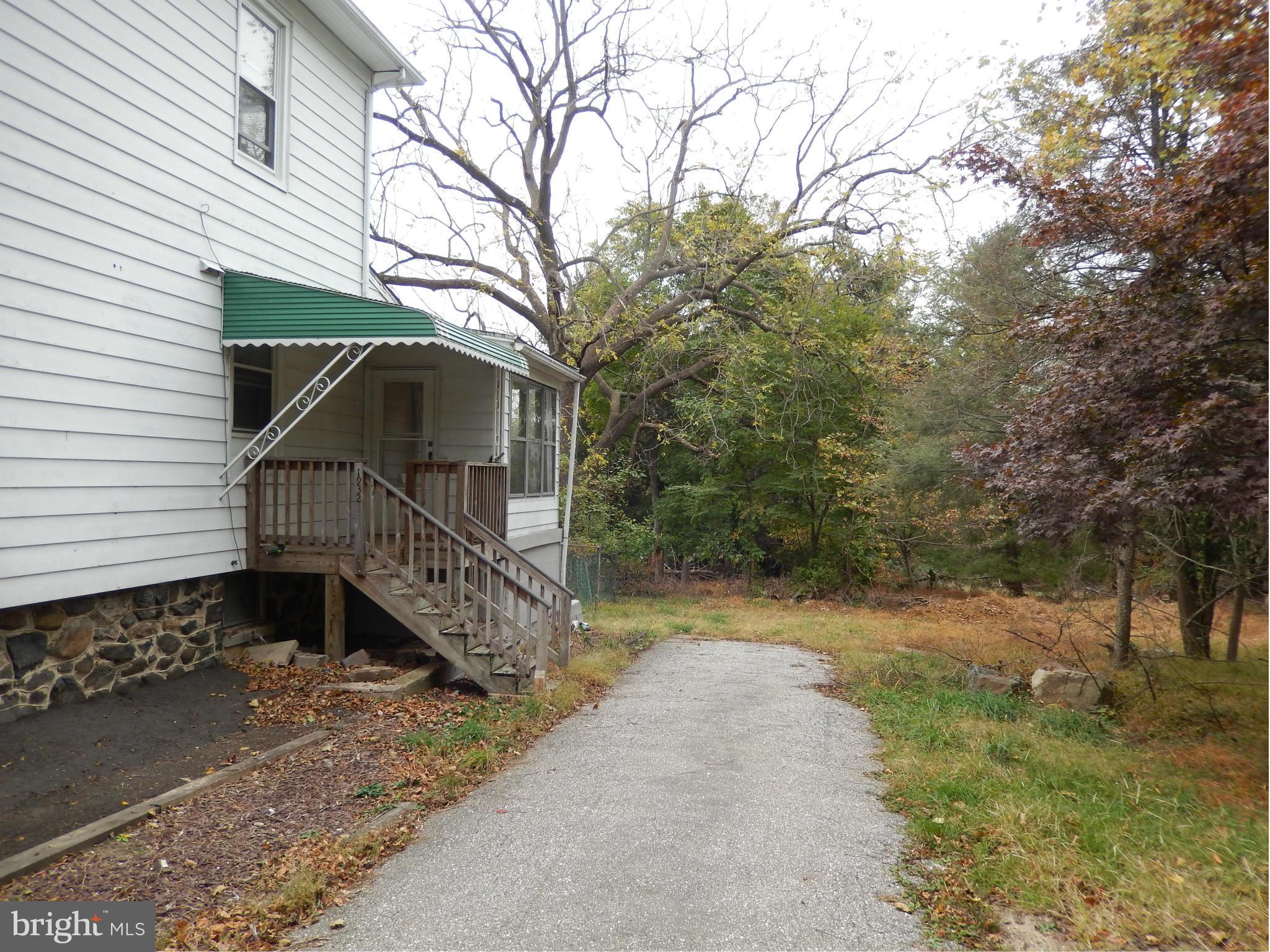 1932 Old Frederick Road Catonsville, MD 21228 - Photo 7 of 14 Exterior (General)