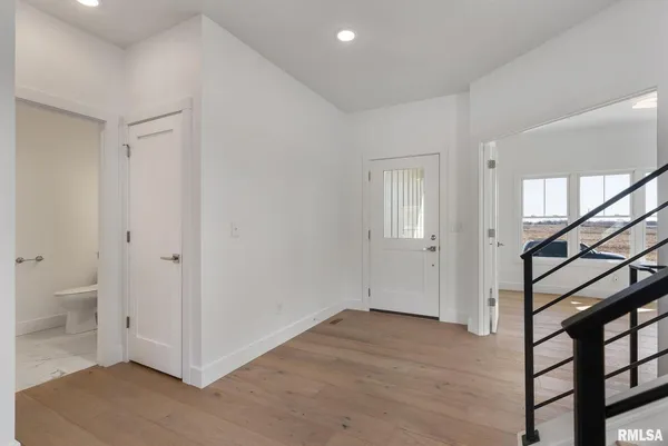 $714,900 | 6574 Pelican Street, Bettendorf, IA 52722