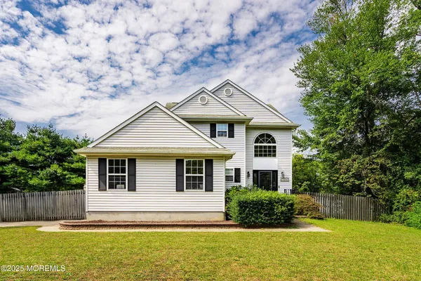 $725,000 | 1090 Bennetts Mills Road, Jackson, NJ 08527