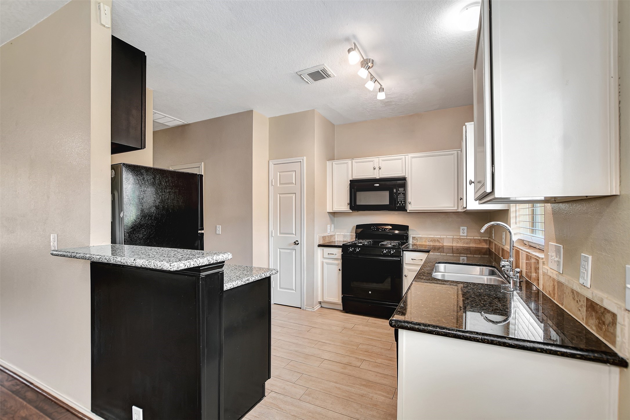 23624 Wildwood Green Way Spring, TX 77373 - Photo 18 of 38