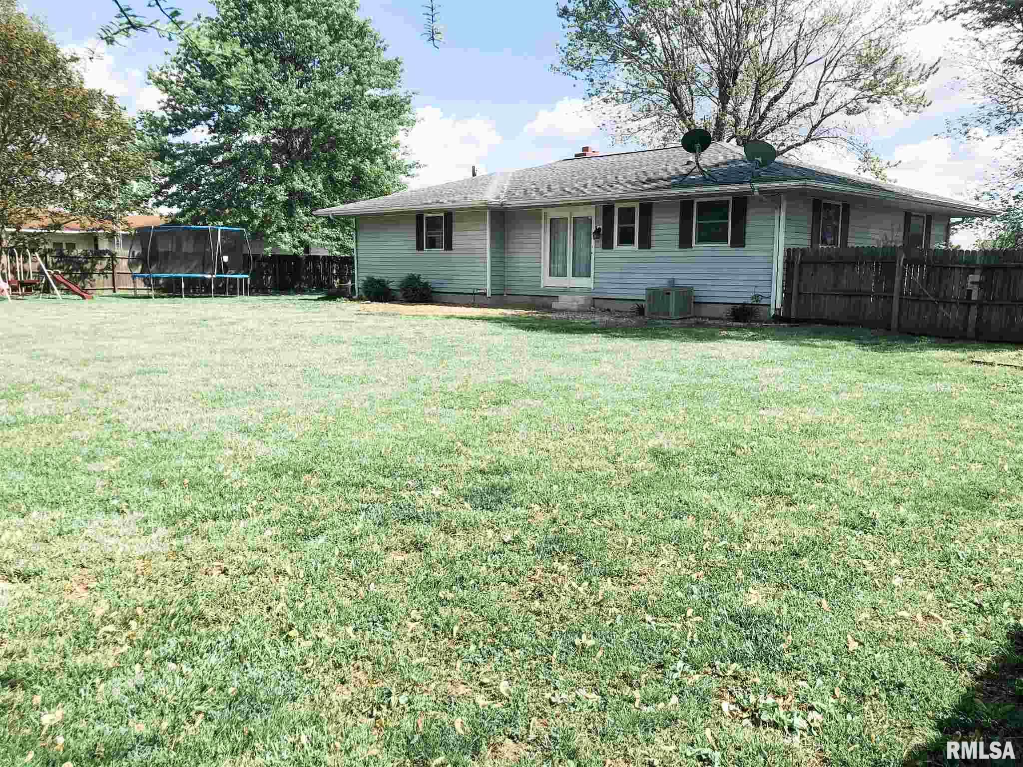 667 Fairman Road Sandoval, IL 62882 - Photo 35 of 38