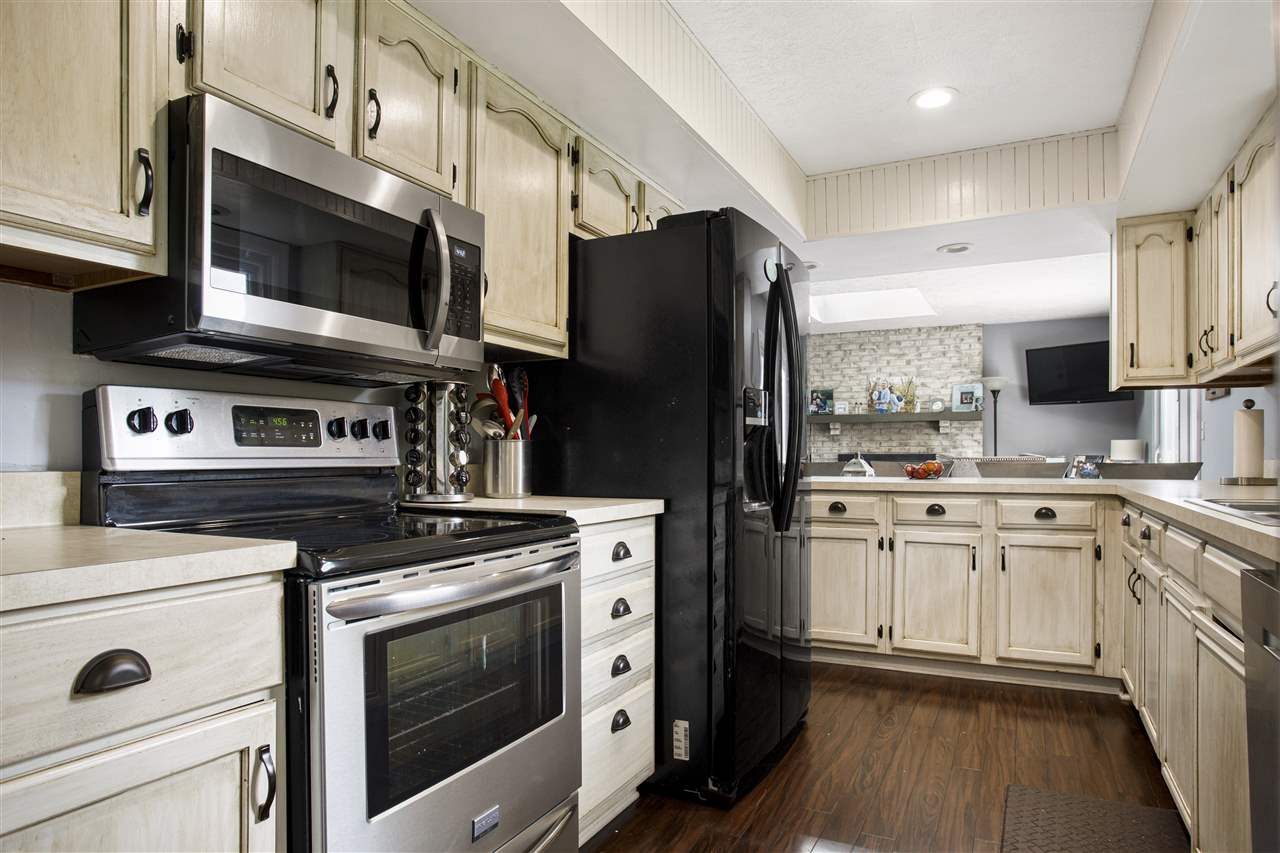 6025 Sorrel Tree Road Rockford, IL 61107 - Photo 12 of 24 Gallery Image 12