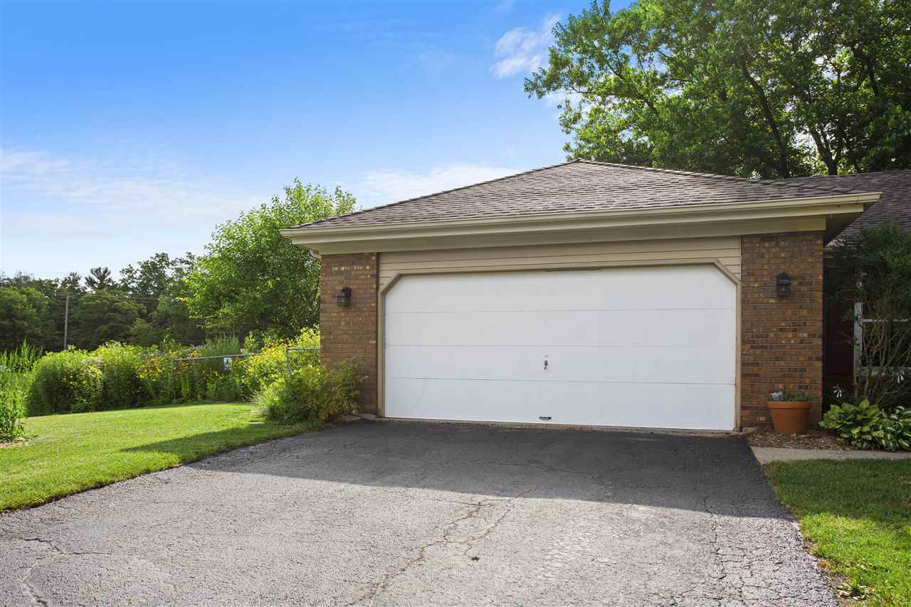 6025 Sorrel Tree Road Rockford, IL 61107 - Photo 3 of 24 Gallery Image 3