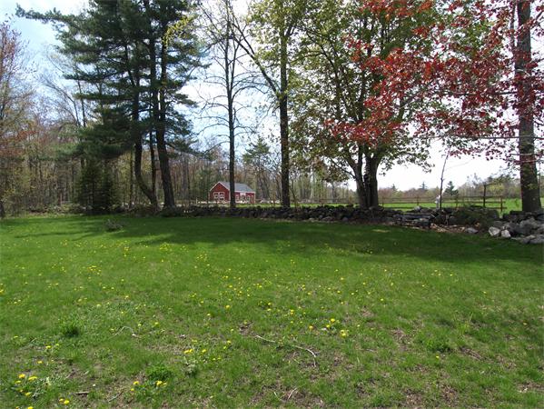 256 West Berlin Road Bolton, MA 01740 - Photo 6 of 7