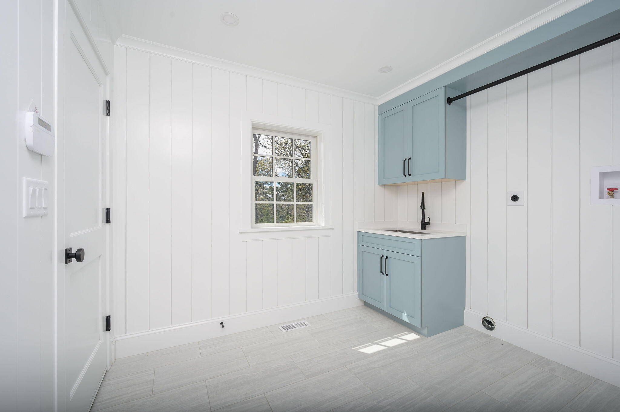 11 Rockhill Road Sandwich, MA 02537 - Photo 12 of 15 a view of an empty room with a window