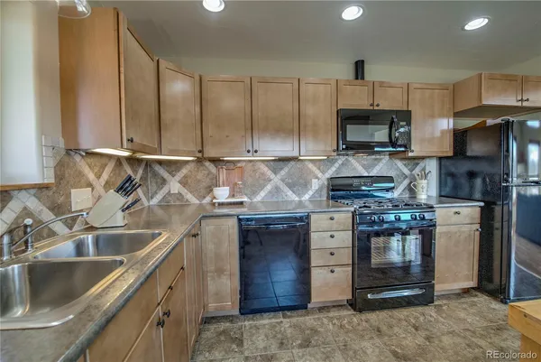 $899,500 | 216 Glacier Ridge Road, Alma, CO 80420