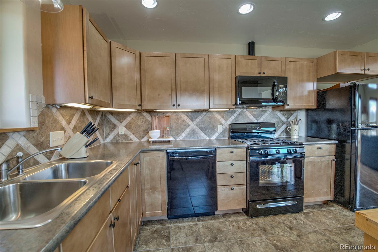 216 Glacier Ridge Road Alma, CO 80420 - Photo 13 of 37