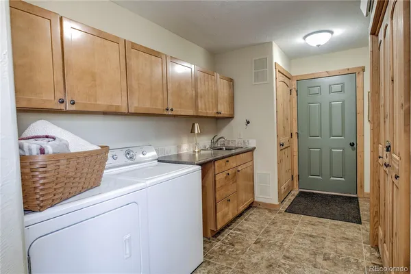 $899,500 | 216 Glacier Ridge Road, Alma, CO 80420