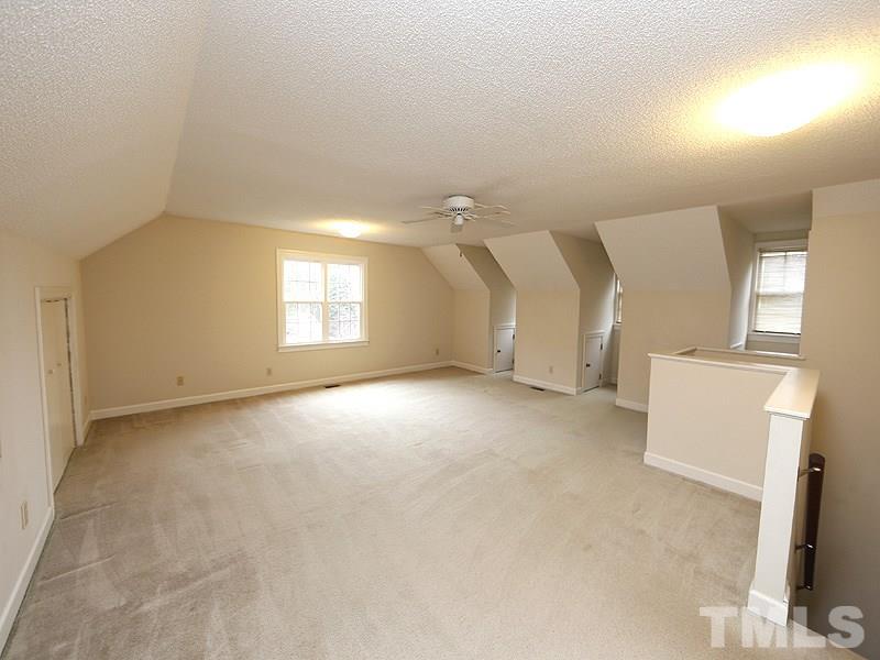 2517 Harptree Court Raleigh, NC 27613 - Photo 11 of 14 Gallery Image 11