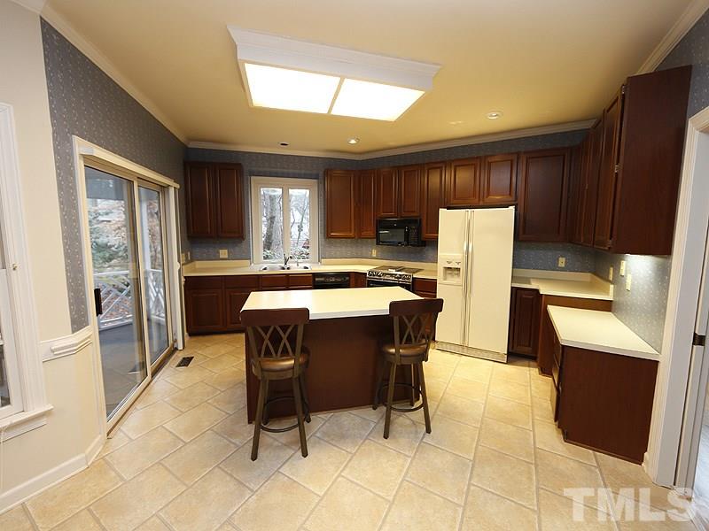 2517 Harptree Court Raleigh, NC 27613 - Photo 4 of 14 Gallery Image 4