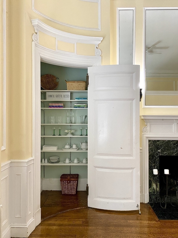 411 Beacon Street, Unit 4 Boston, MA 02115 - Photo 19 of 26