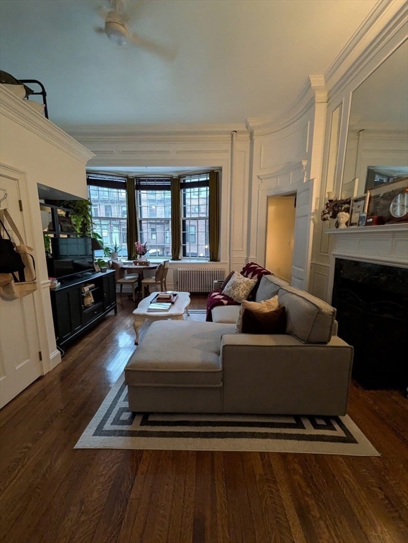 411 Beacon Street, Unit 4 Boston, MA 02115 - Photo 3 of 26