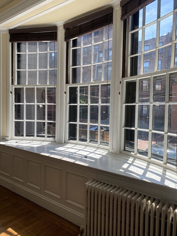 411 Beacon Street, Unit 4 Boston, MA 02115 - Photo 4 of 26