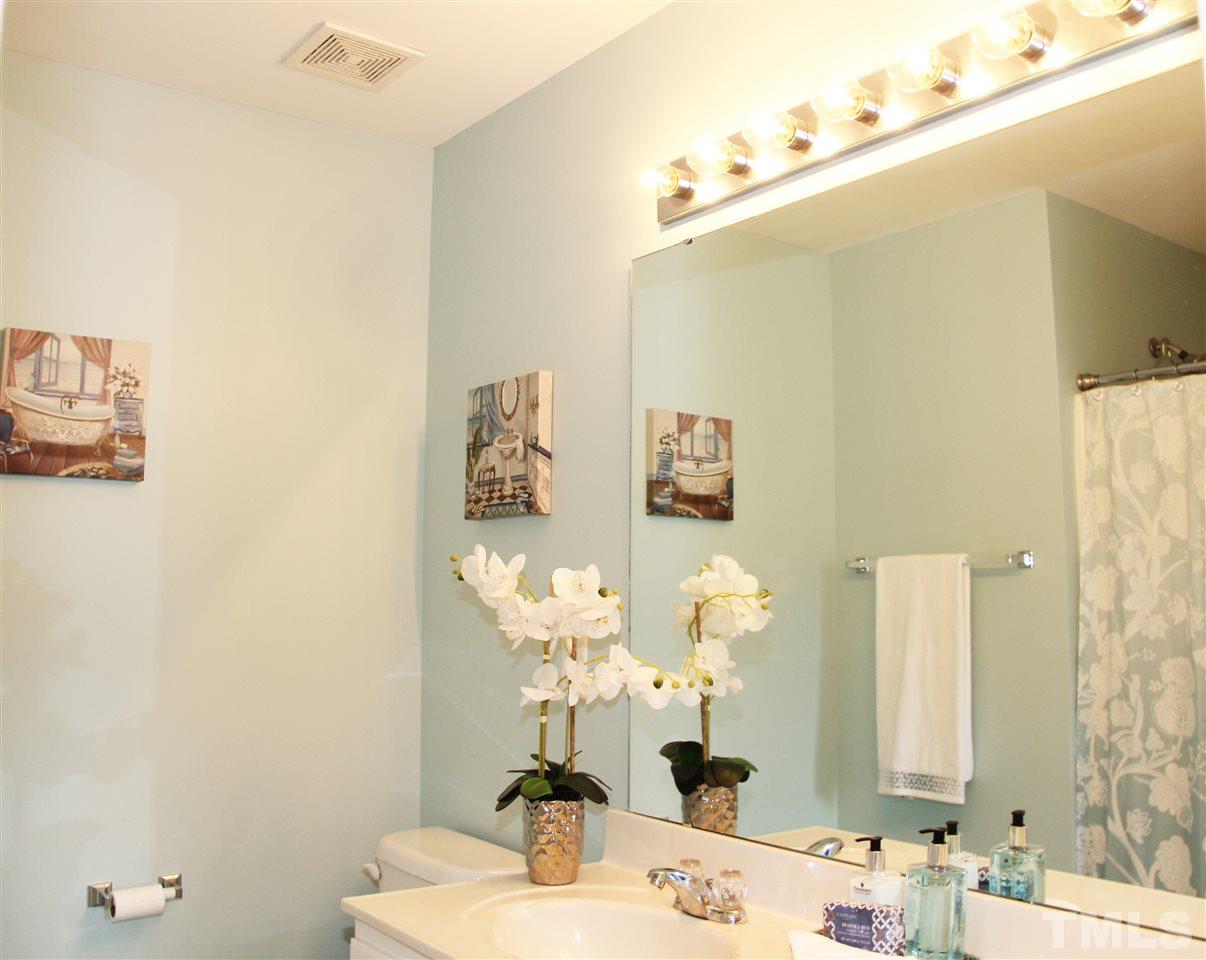 6043 History Trail Raleigh, NC 27612 - Photo 14 of 22 Gallery Image 14
