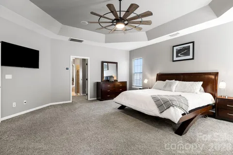 $729,999 | 1840 Sapona Court, Denver, NC 28037