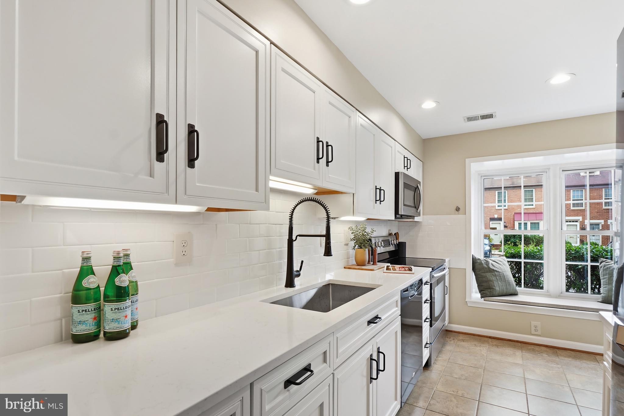 404 West Glebe Road Alexandria, VA 22305 - Photo 6 of 36 Gallery Image 6