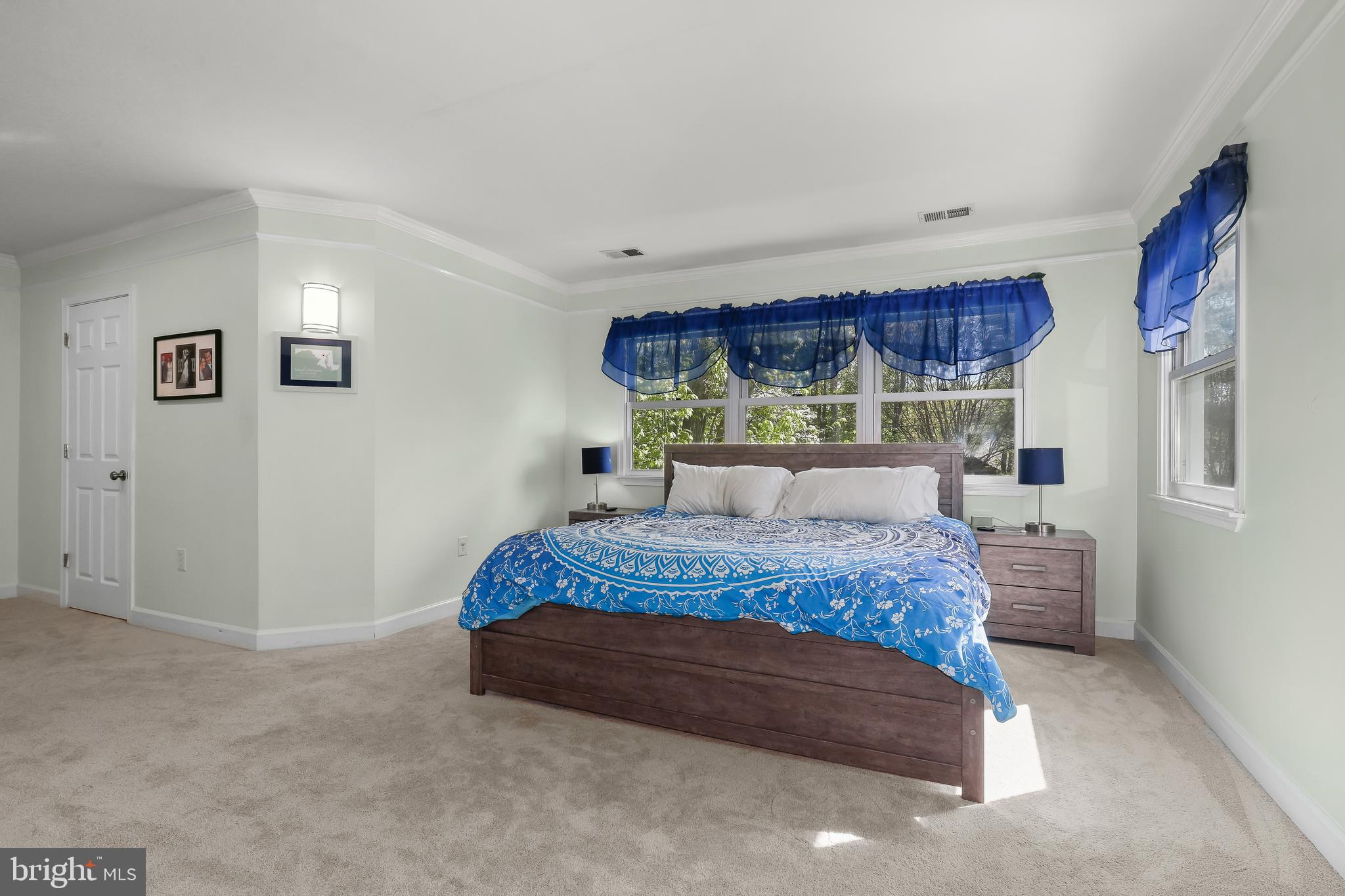 4709 Parkvale Road Ellicott City, MD 21043 - Photo 27 of 55 Primary Bedroom Suite