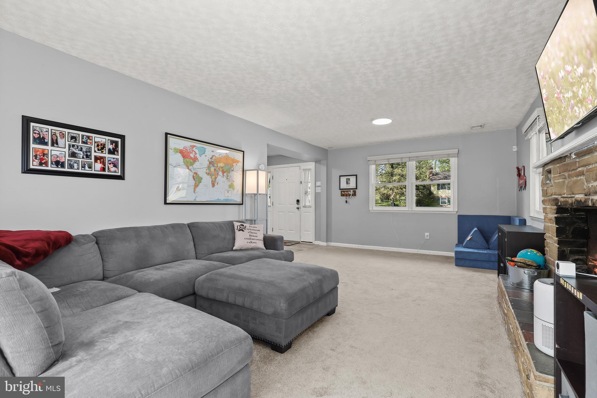 4709 Parkvale Road Ellicott City, MD 21043 - Photo 5 of 55 Family Room