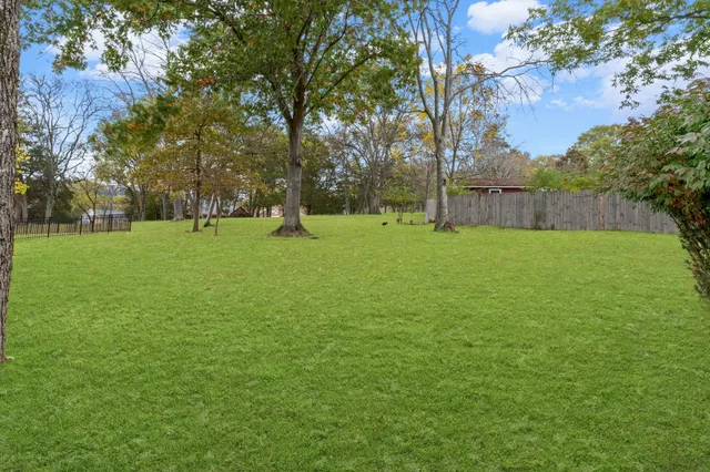 $689,900 | 607 Yvonne Drive, Goodlettsville, TN 37072