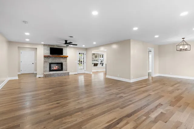 $689,900 | 607 Yvonne Drive, Goodlettsville, TN 37072